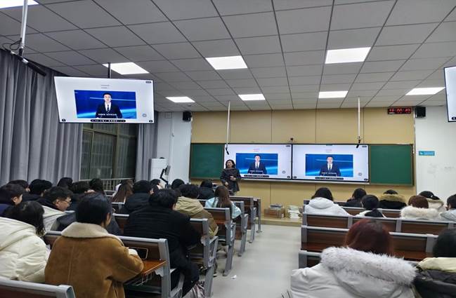 说明: 529afedf0e307fb985c9f58fd408d260